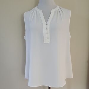 Chico's Elegant Cream Sleeveless Pleated V-Neck Blouse Large (12/14)